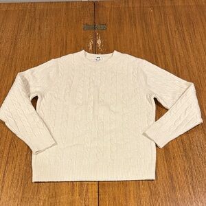 UNIQLO Women’s Wool White Sweater